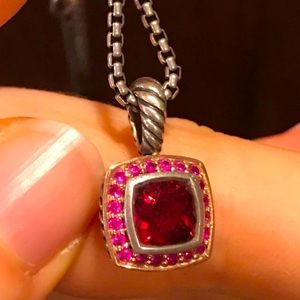 DY petite Albion necklace with garnet center